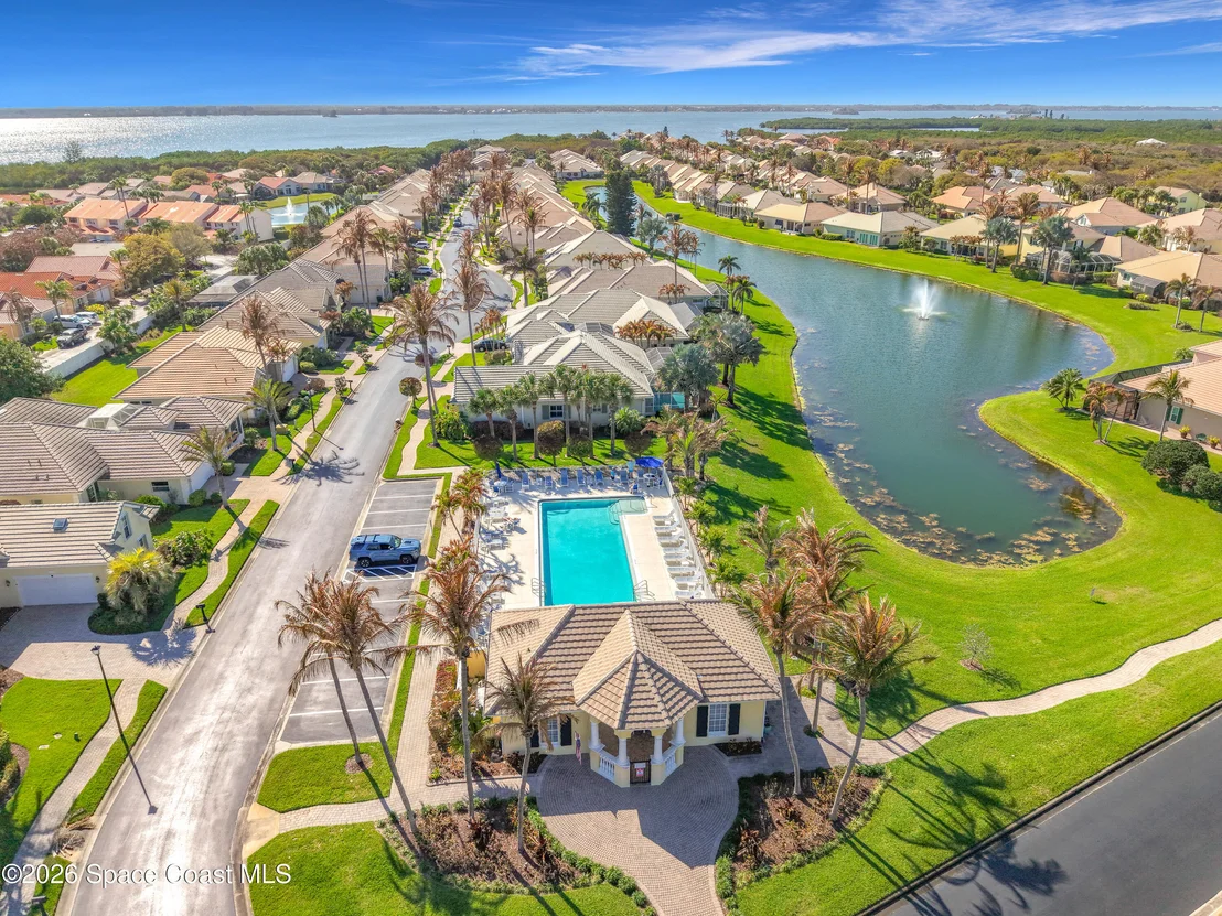Photo of 383 Pentland Drive