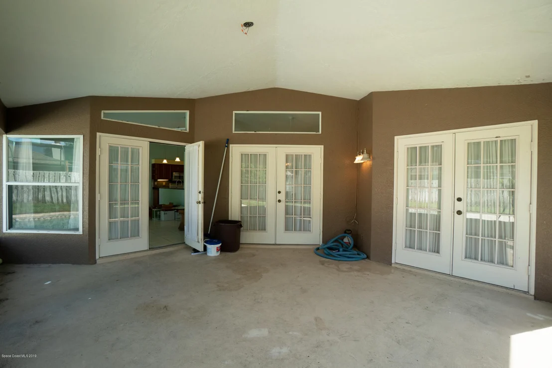 Photo of 800 Crossbow Drive