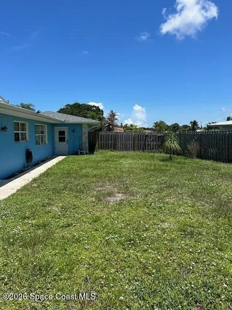 Photo of 956 Waialae Circle NE
