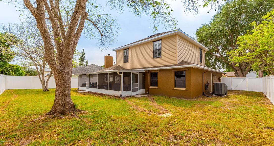 Photo of 896 Wandering Pine