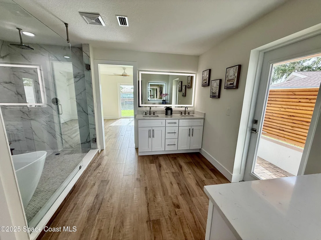Photo of 57 Riverview Lane