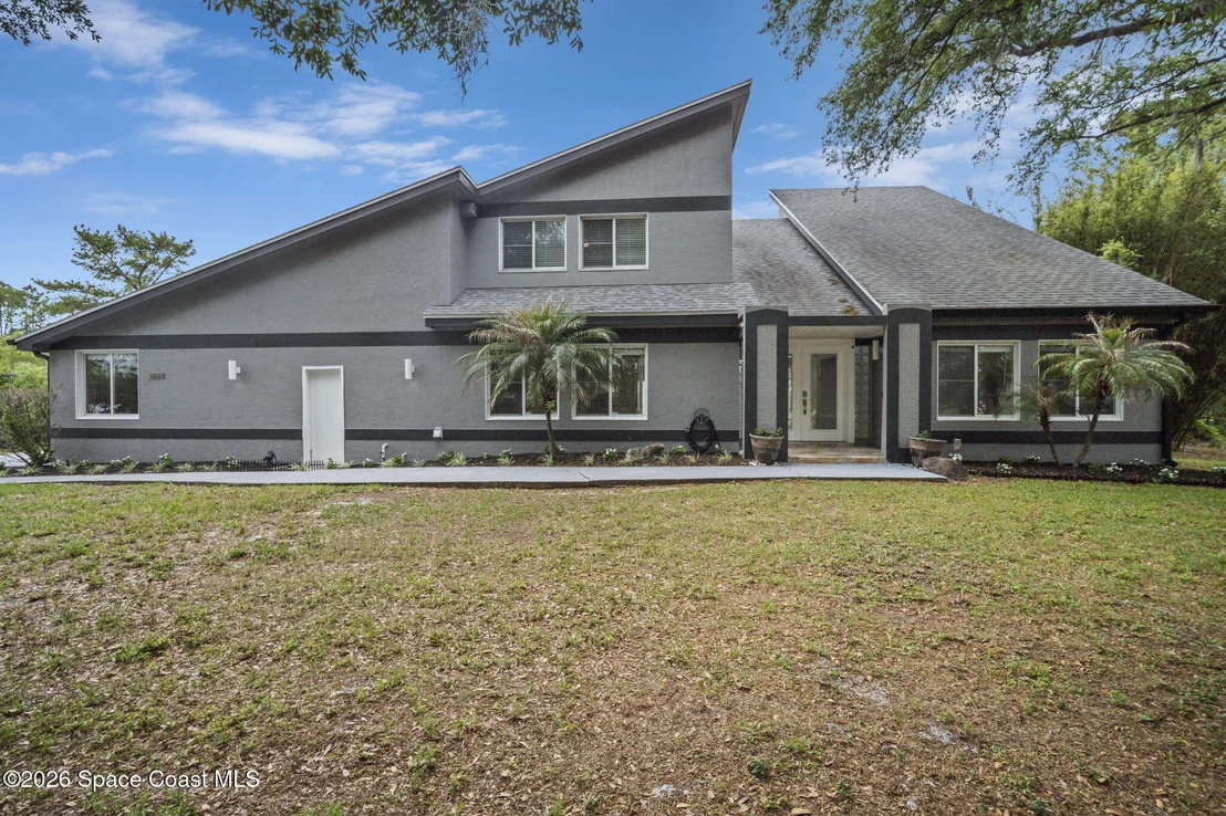 Photo of 3884 Goshawk Place