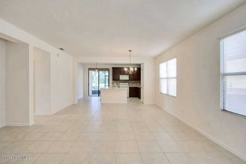 Photo of 1119 Bolle Circle