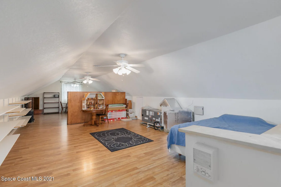 Photo of 1397 Miller Street NE