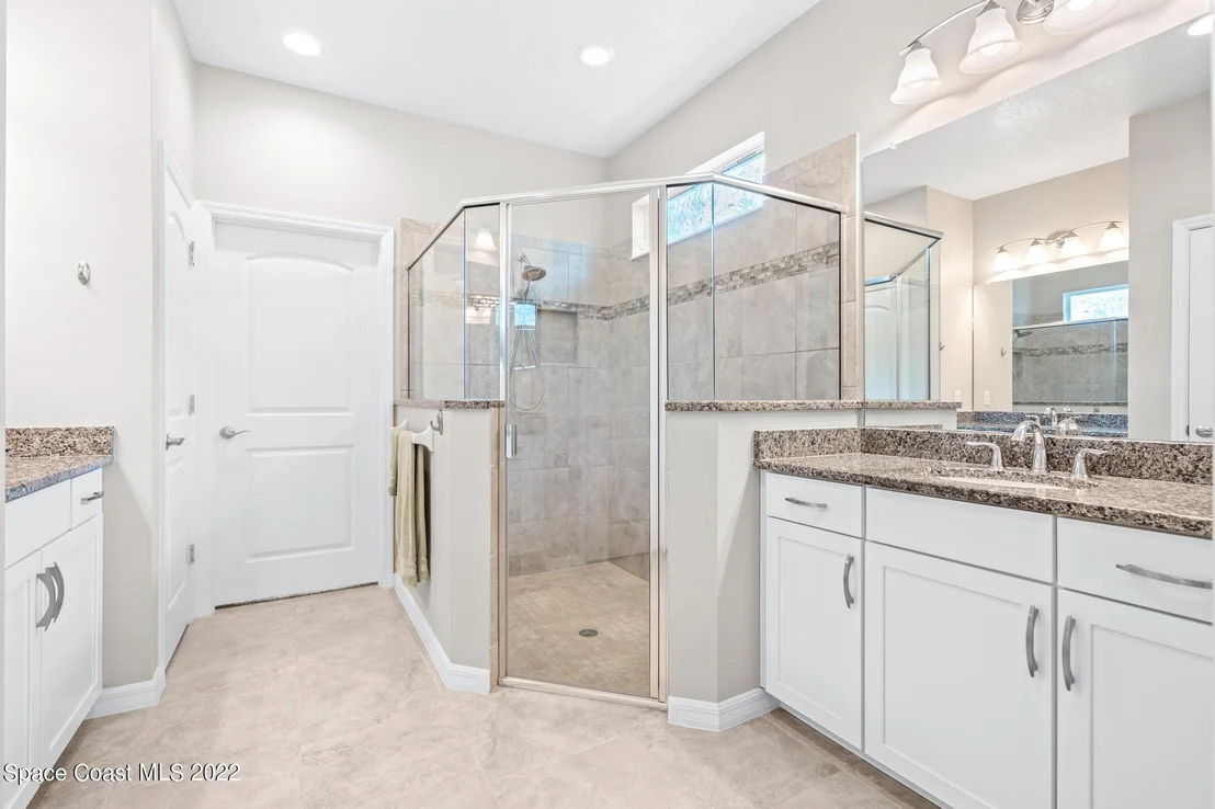Photo of 2932 Casterton Drive