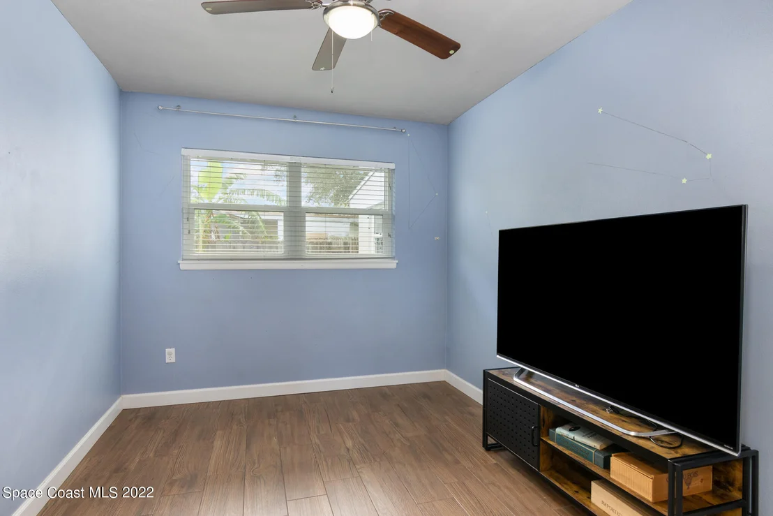 Photo of 831 Glenmore Circle