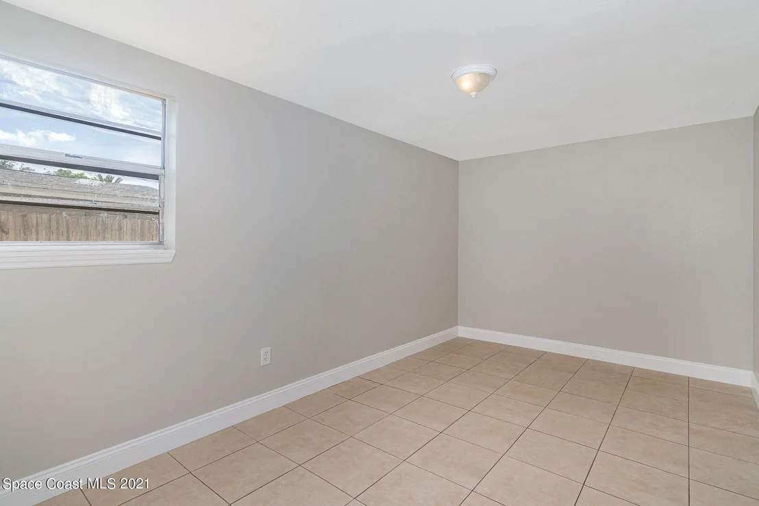 Photo of 2214 Warwick Road