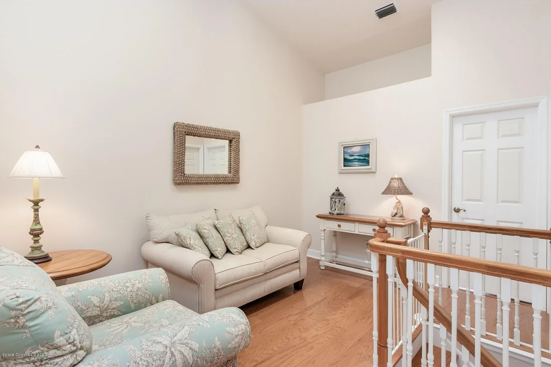 Photo of Unit B at 100 Ormond Drive
