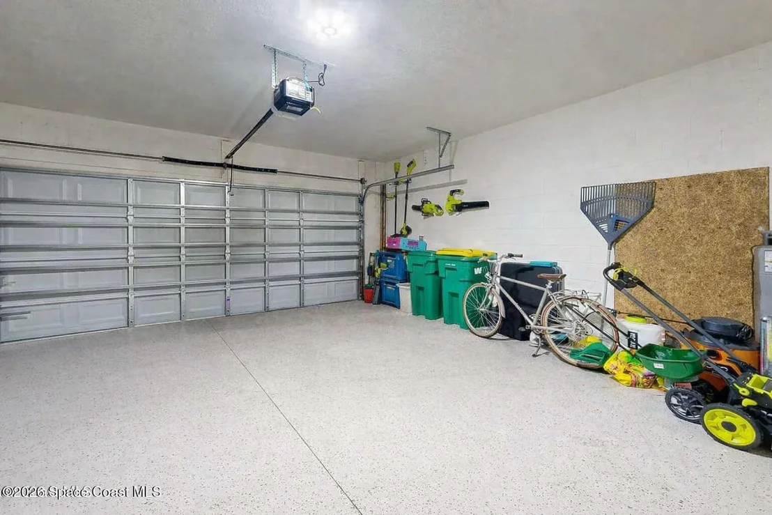 Photo of 4867 Barr Street