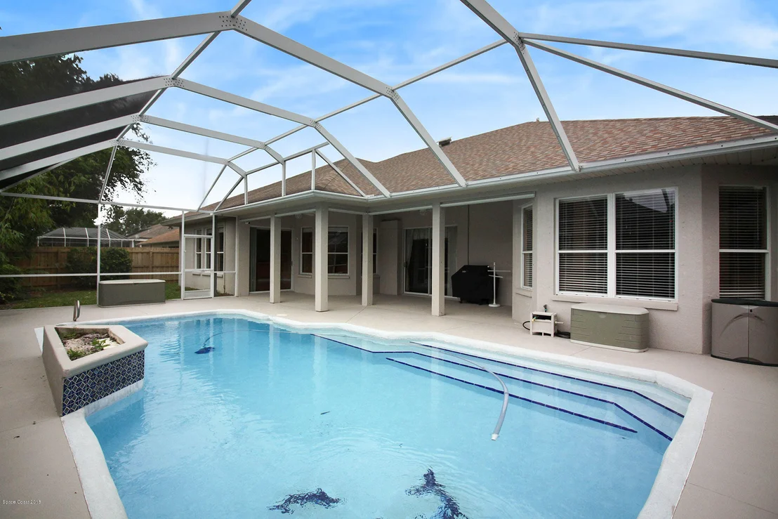 Photo of 5675 Sheffield Place