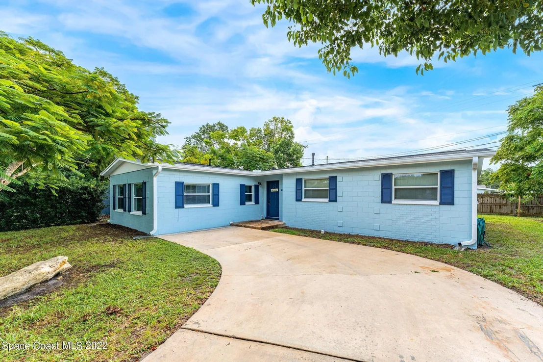 Photo of 1031 Regalia Drive