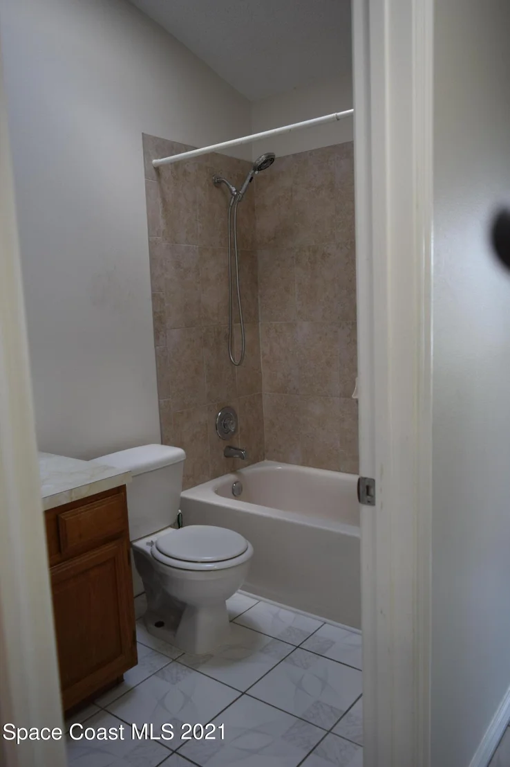 Photo of 816 Seven Gables Circle SE