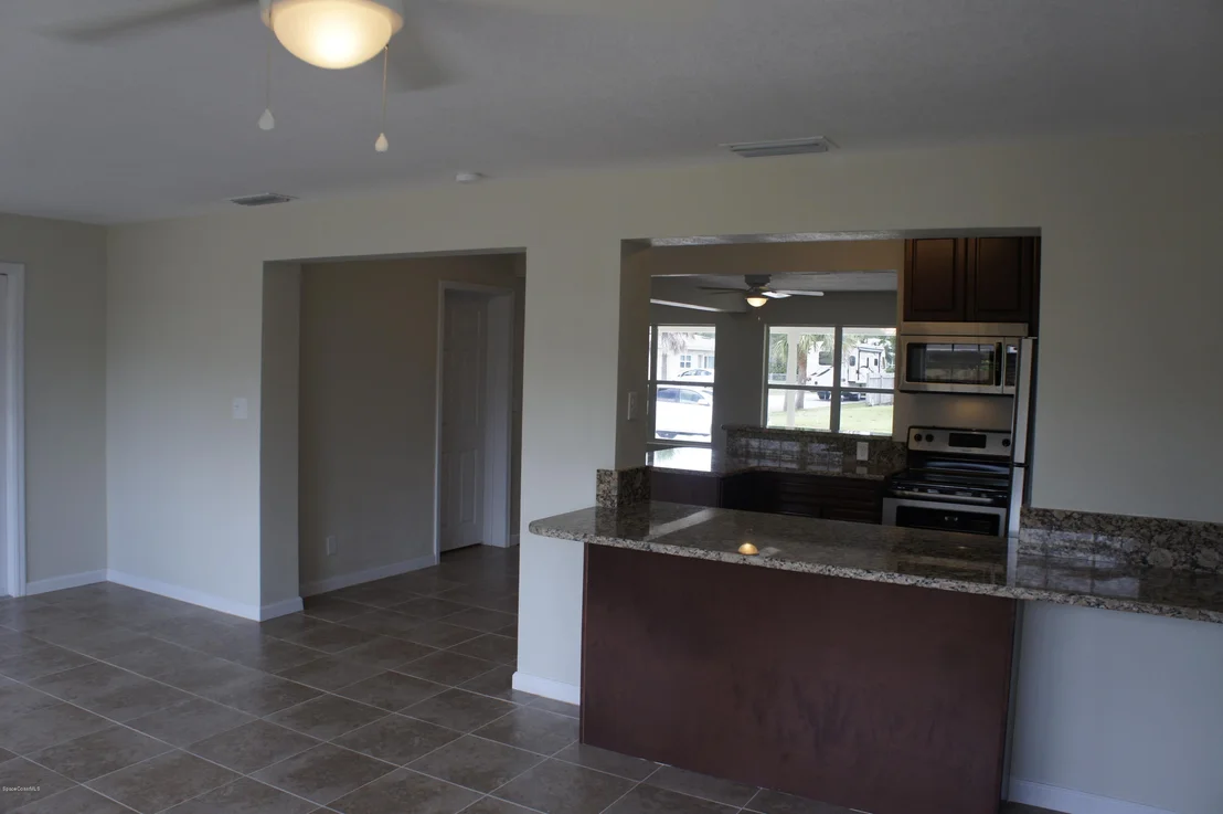 Photo of 1310 Sun Circle E