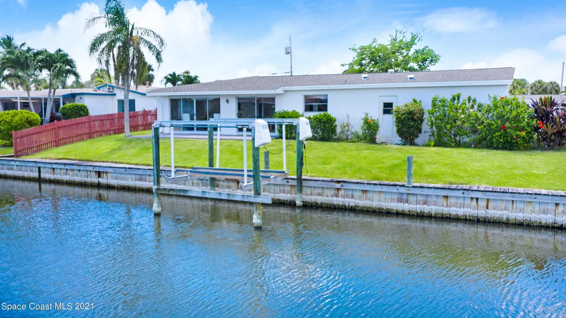 Photo of 485 Penguin Drive