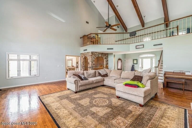 Photo of 1221 Sand Pine Circle
