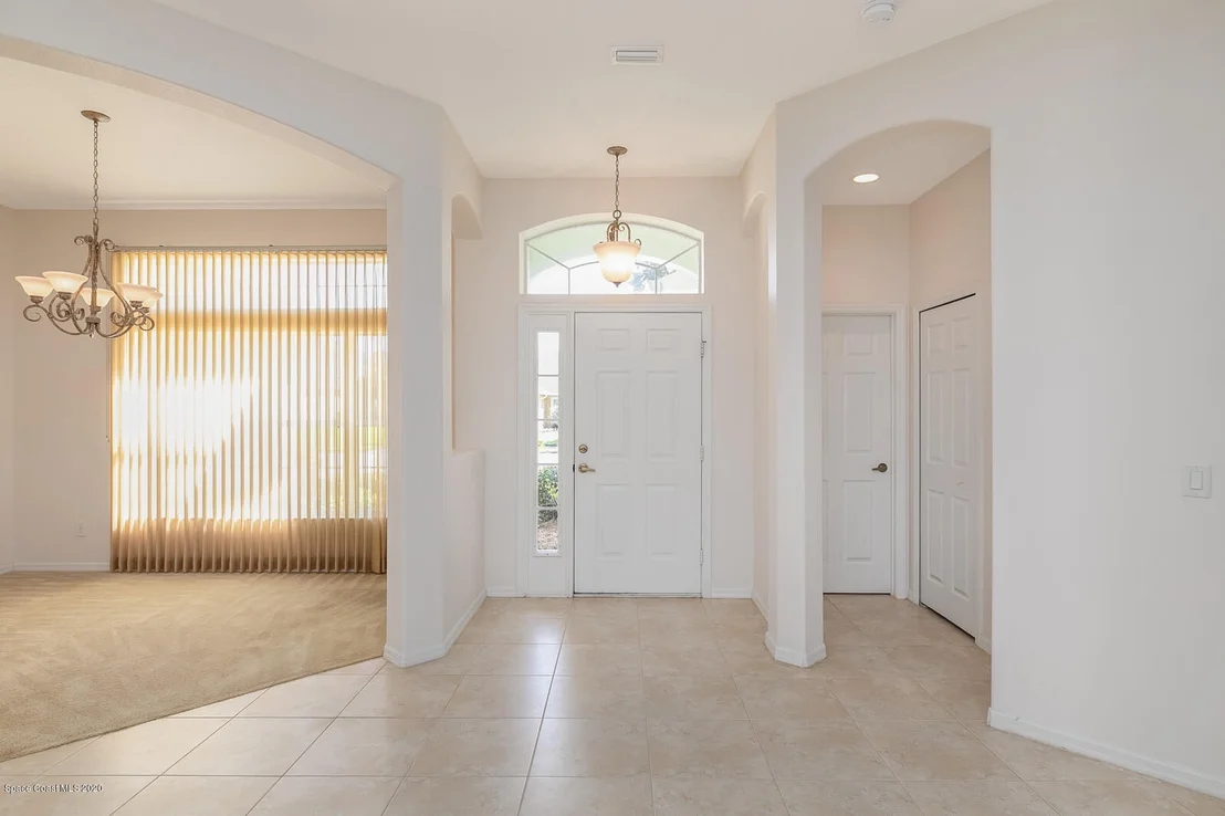 Photo of 1601 Whitman Drive