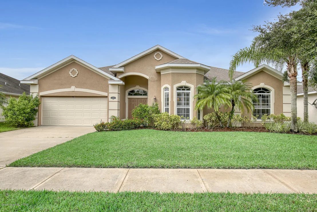 Photo of 140 Stony Point Drive