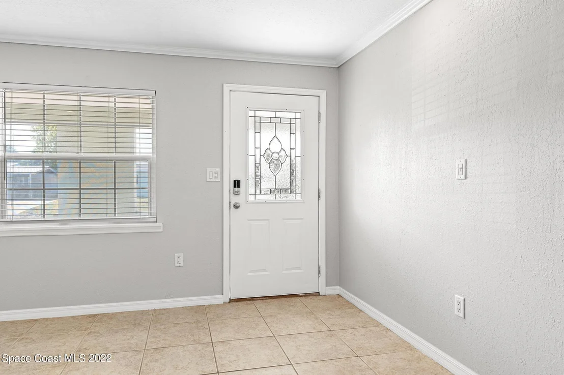 Photo of 2558 Sadler Lane
