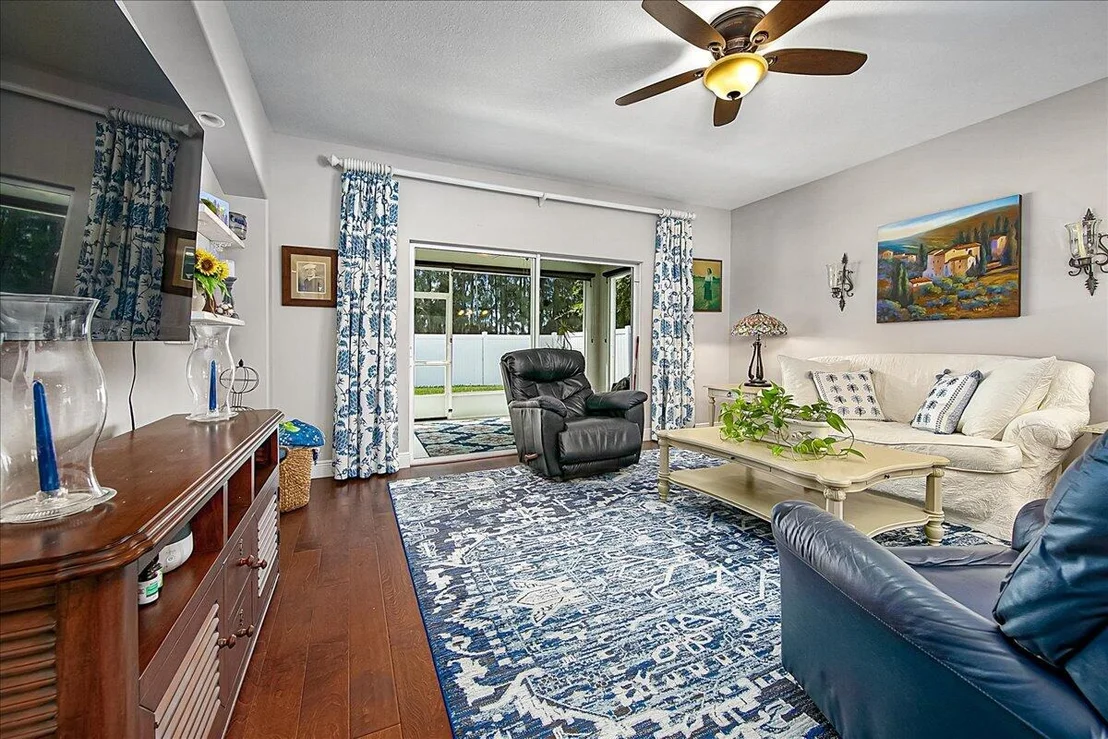 Photo of 2050 Bridgeport Circle