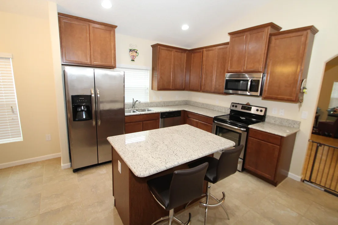 Photo of 1216 Dillard Drive SE