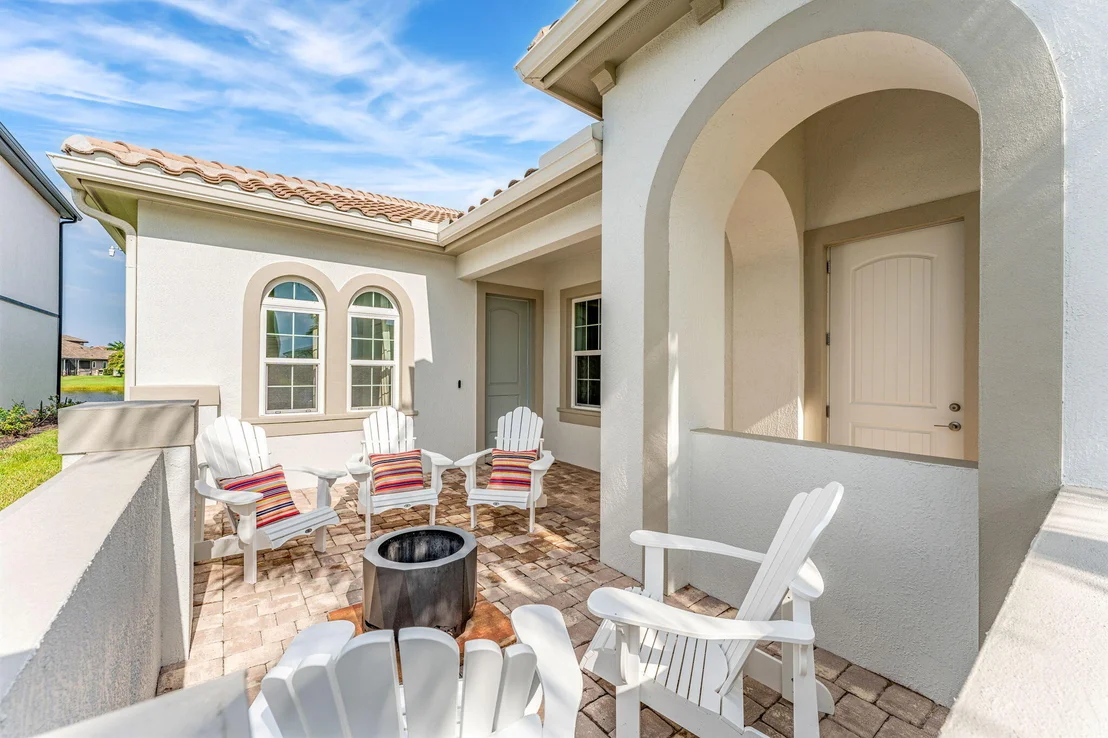 Photo of 8185 Lyside Drive