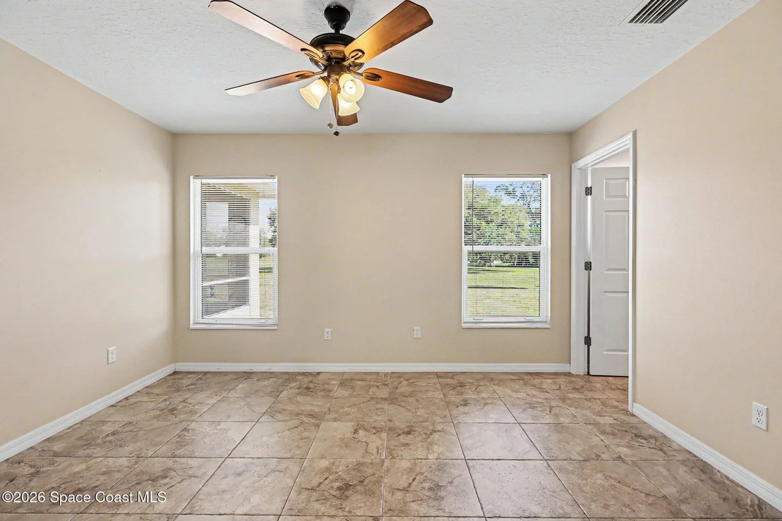 Photo of 1188 Ver Circle NE