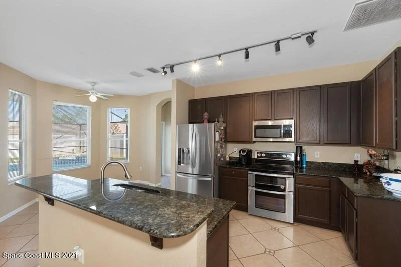 Photo of 1032 Bainbury Lane