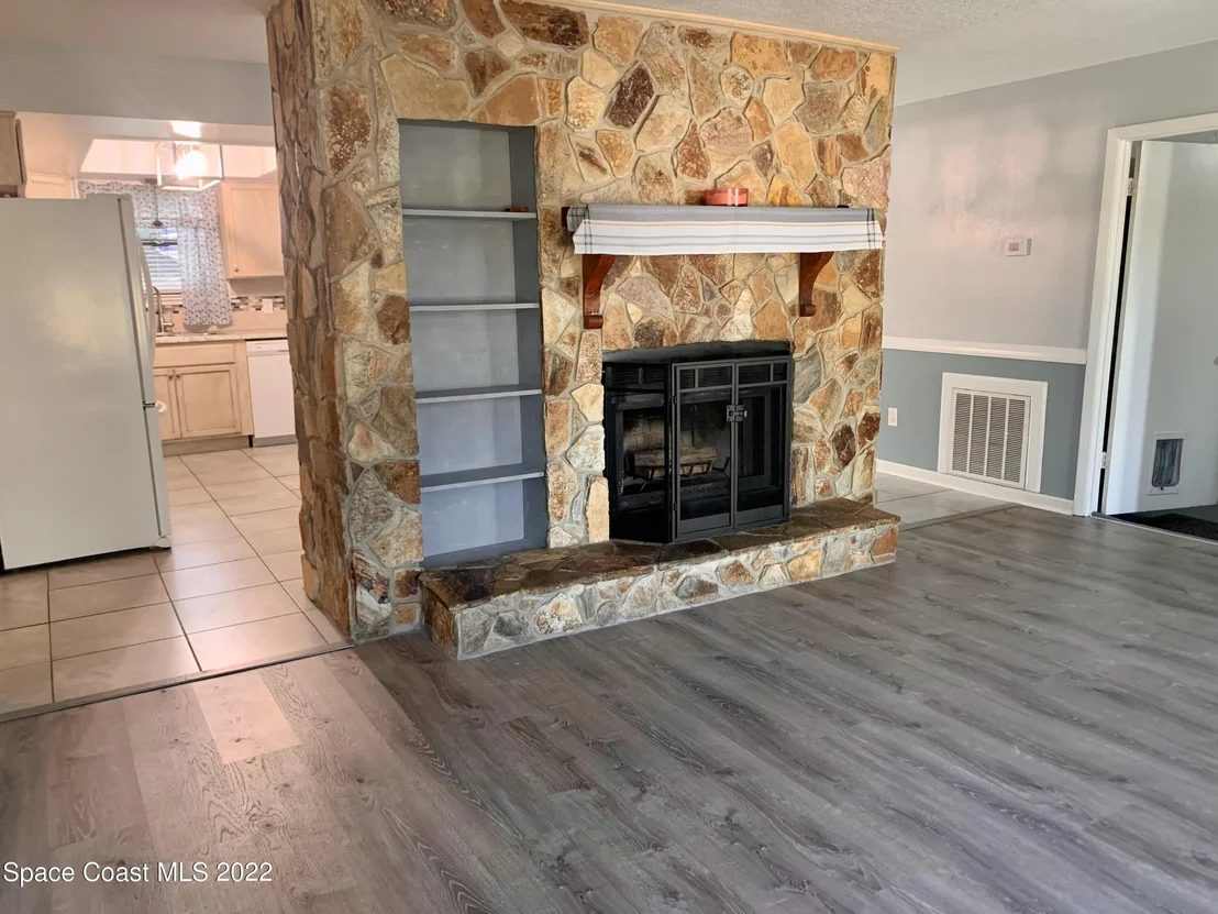 Photo of 287 Spring Street