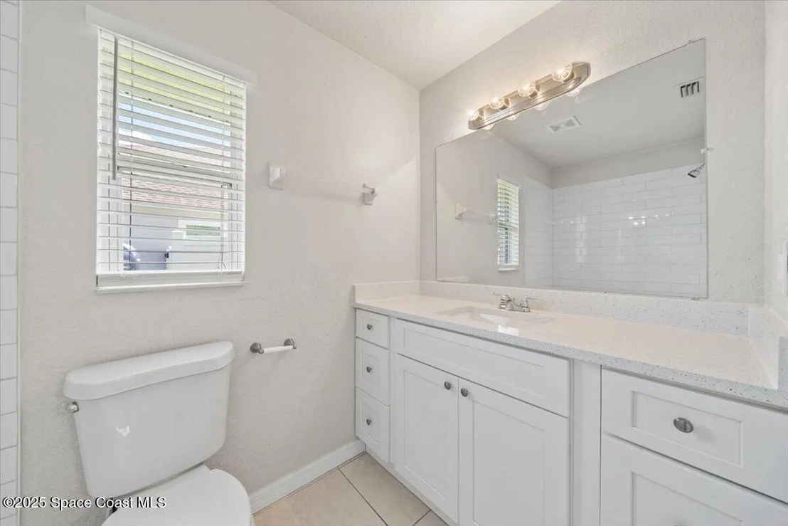 Photo of 680 Bluefields Street SE