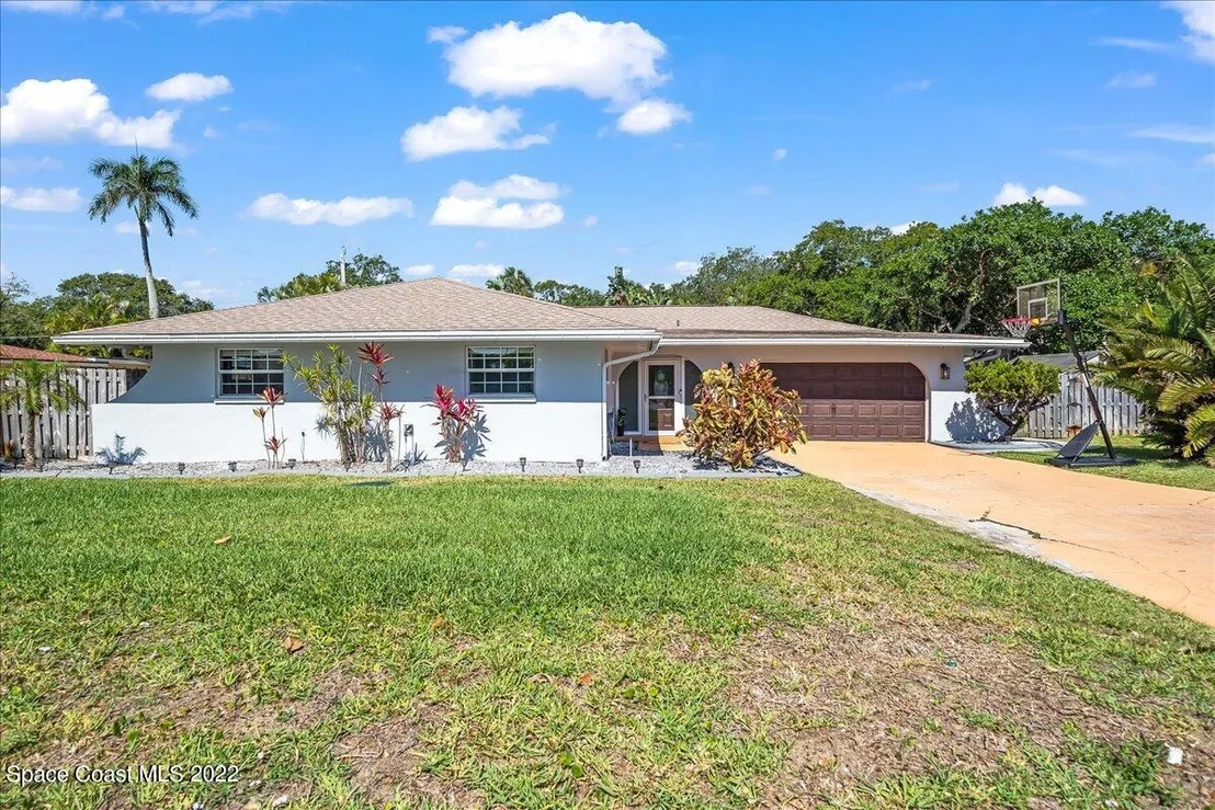 Photo of 2130 S Patrick Drive