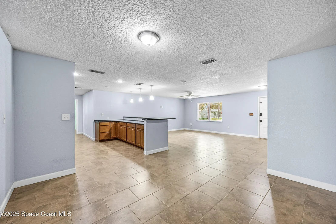 Photo of 872 Bartel Court