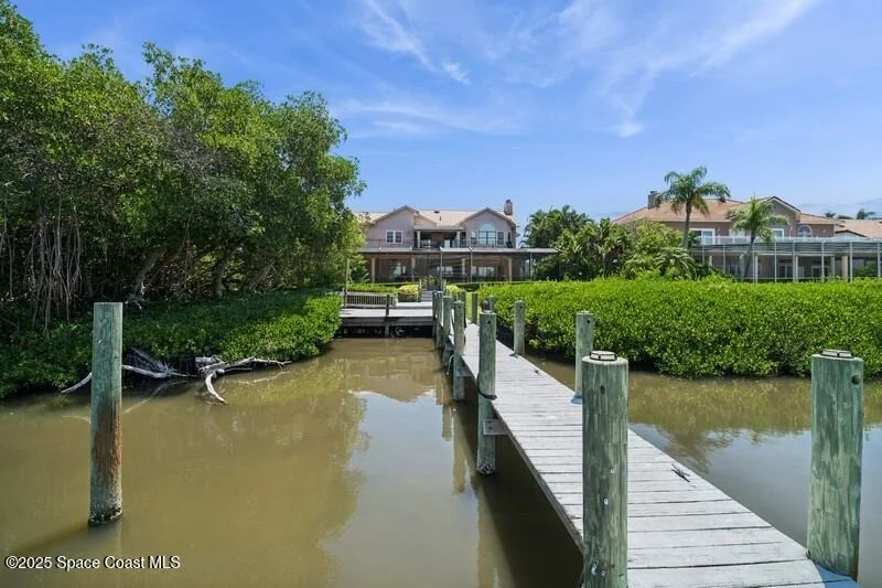 Photo of 484 Lanternback Island Drive