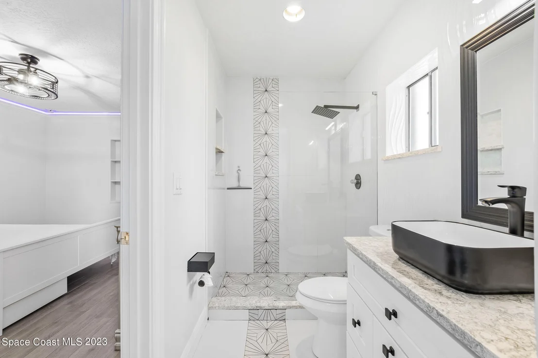 Photo of 3448 Jupiter Boulevard SE