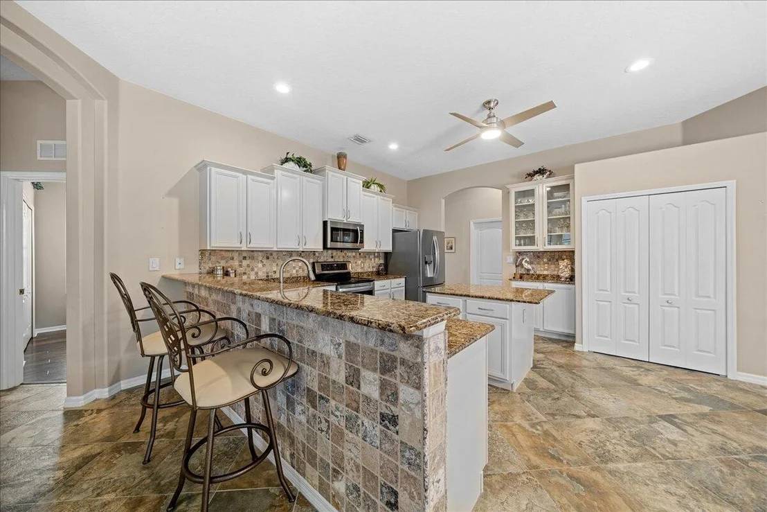 Photo of 3881 Chardonnay Drive