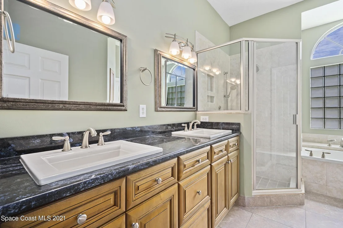 Photo of 232 Sanibel Way