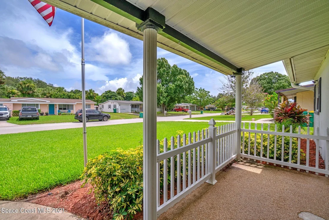 Photo of 2643 Lorna Drive