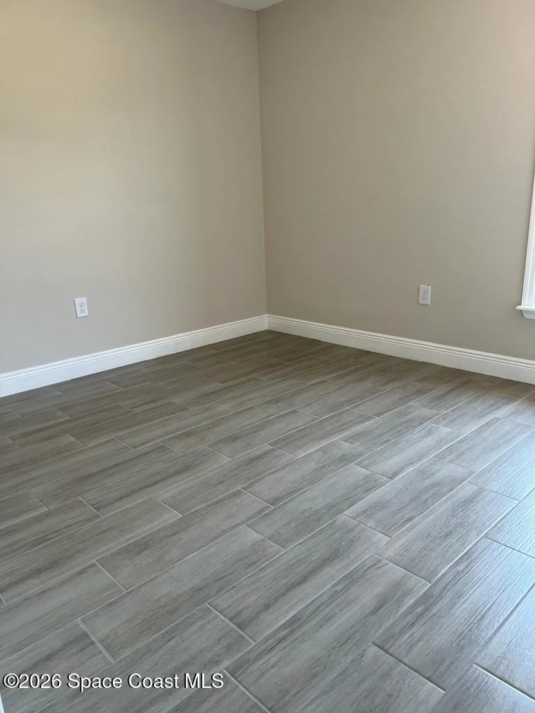 Photo of 1042 Hickory Lane