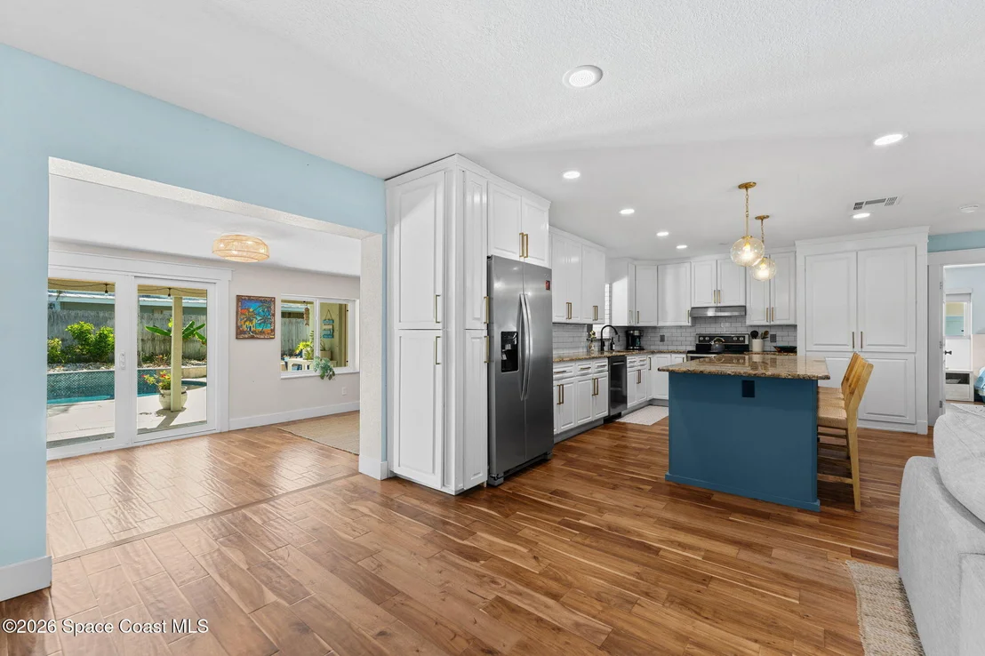 Photo of 505 Coronado Way