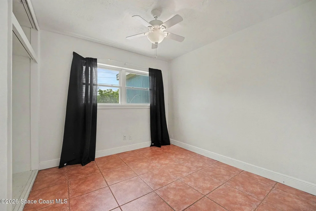 Photo of 112 SE 3rd Street