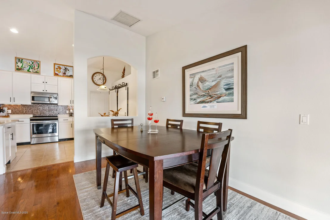 Photo of 1301 Grant Road