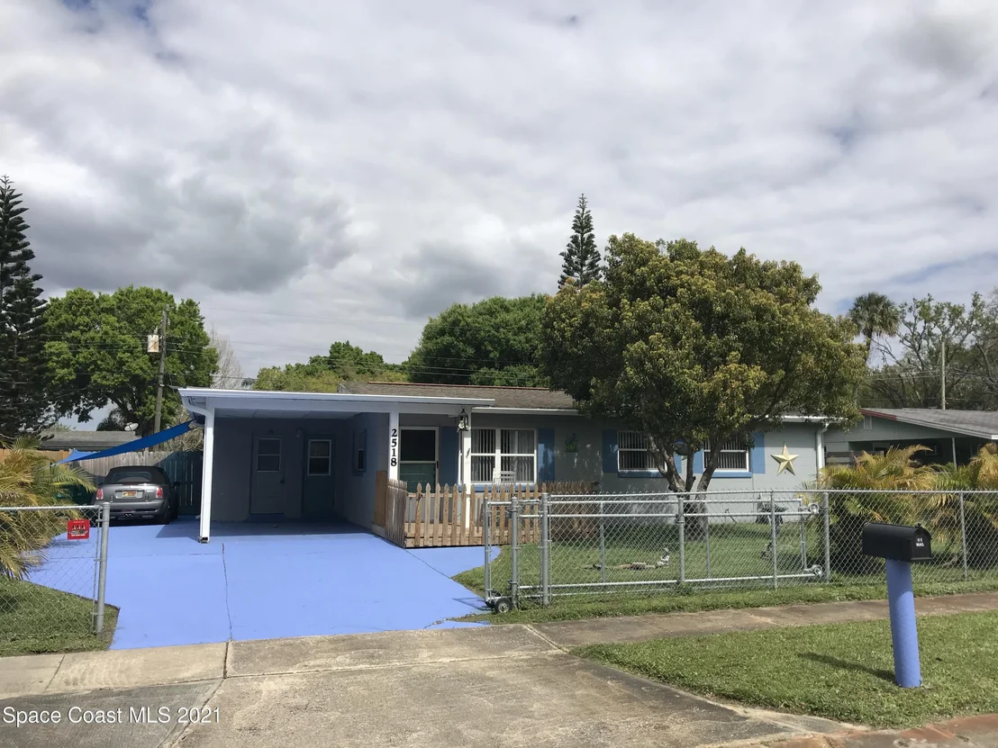 Photo of 2518 Stratford Drive