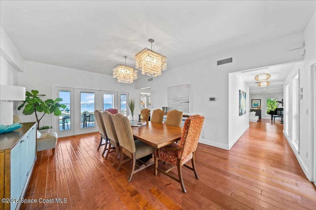 Photo of 408 Riverside Drive