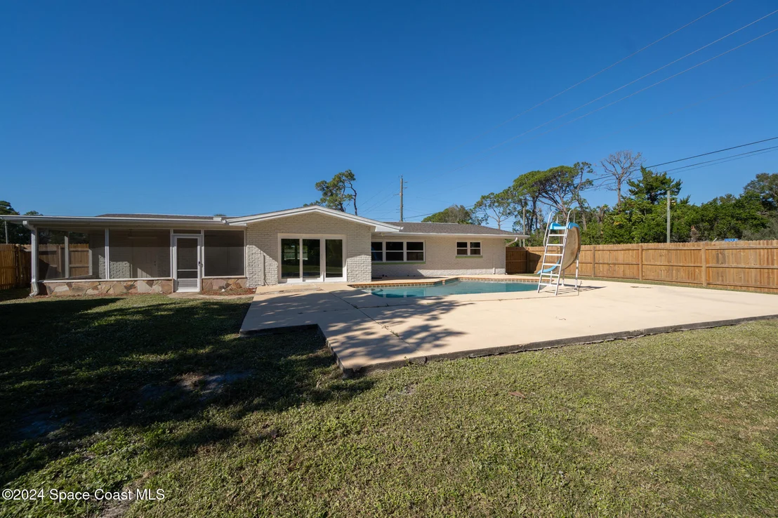 Photo of 8303 Sylvan Drive
