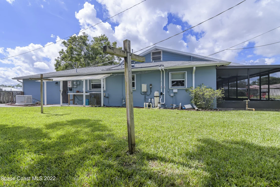 Photo of 2512 Pinehurst Circle