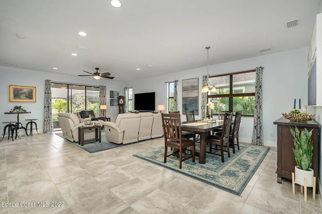 Photo of 7484 Poulicny Lane