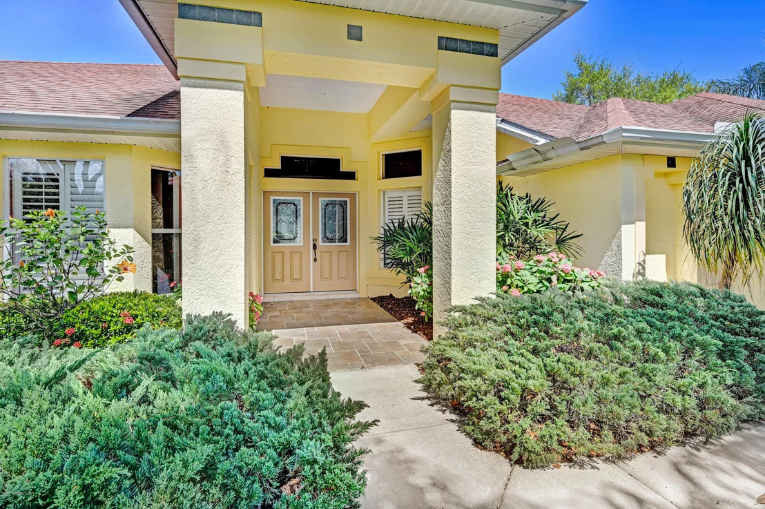 Photo of 3850 Beechgrove Road