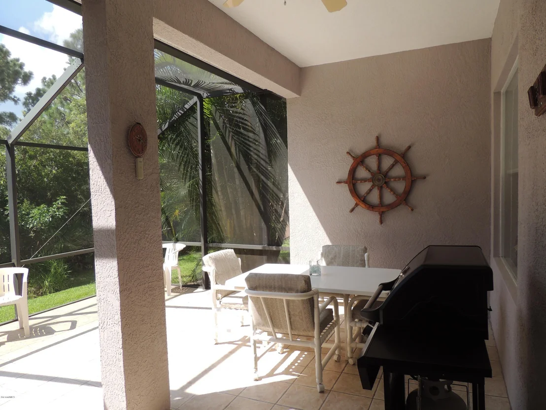 Photo of 4688 Alamanda Drive