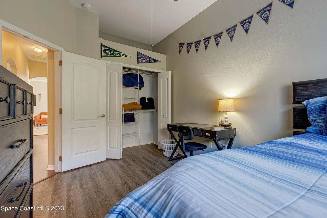 Photo of 832 Carriage Hill Road