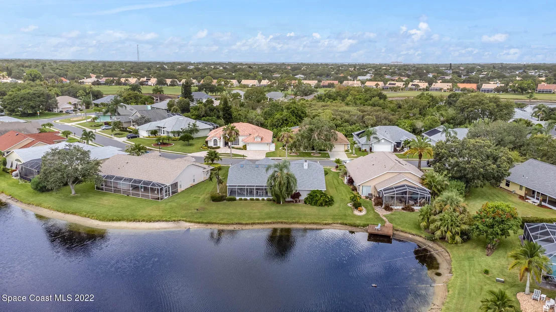 Photo of 1050 Fieldstone Drive