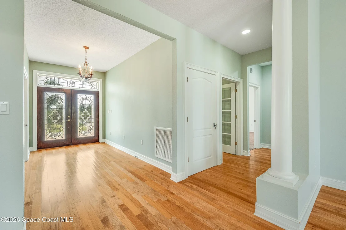 Photo of 2326 Holder Road
